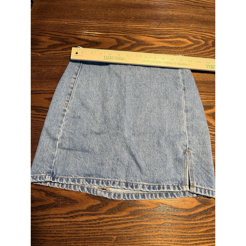 Pull & Bear Women S Light Wash Denim Mini Skirt Coastal Cowgirl Y2K Western Slit - Picture 6 of 14